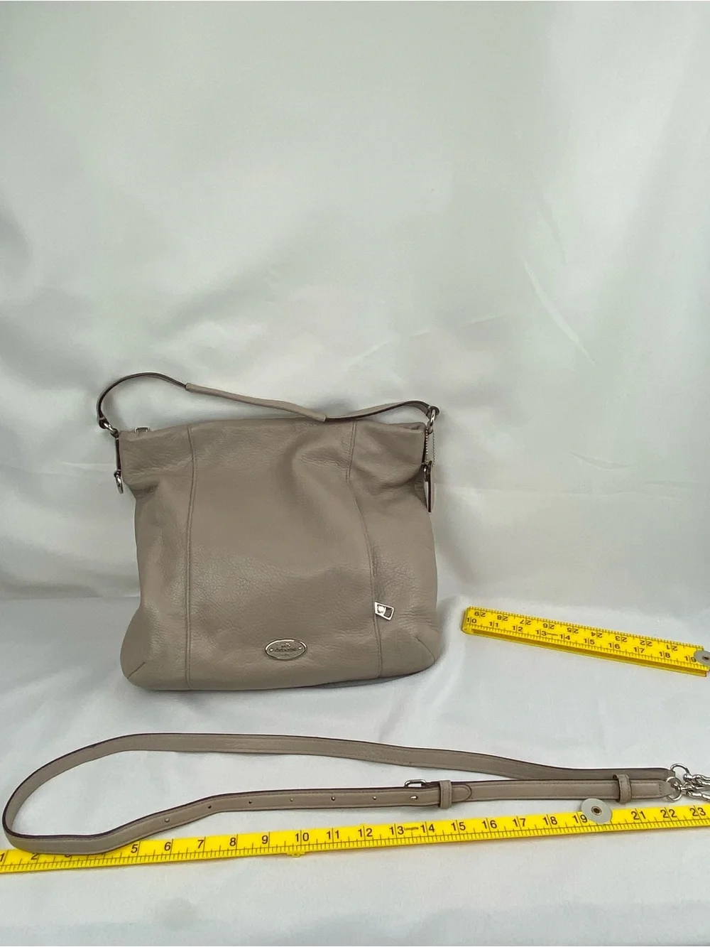 Coach Isabelle Taupe Grey Pebble Leather Hobo 3 Way Shoulder Crossbody Hand Bag